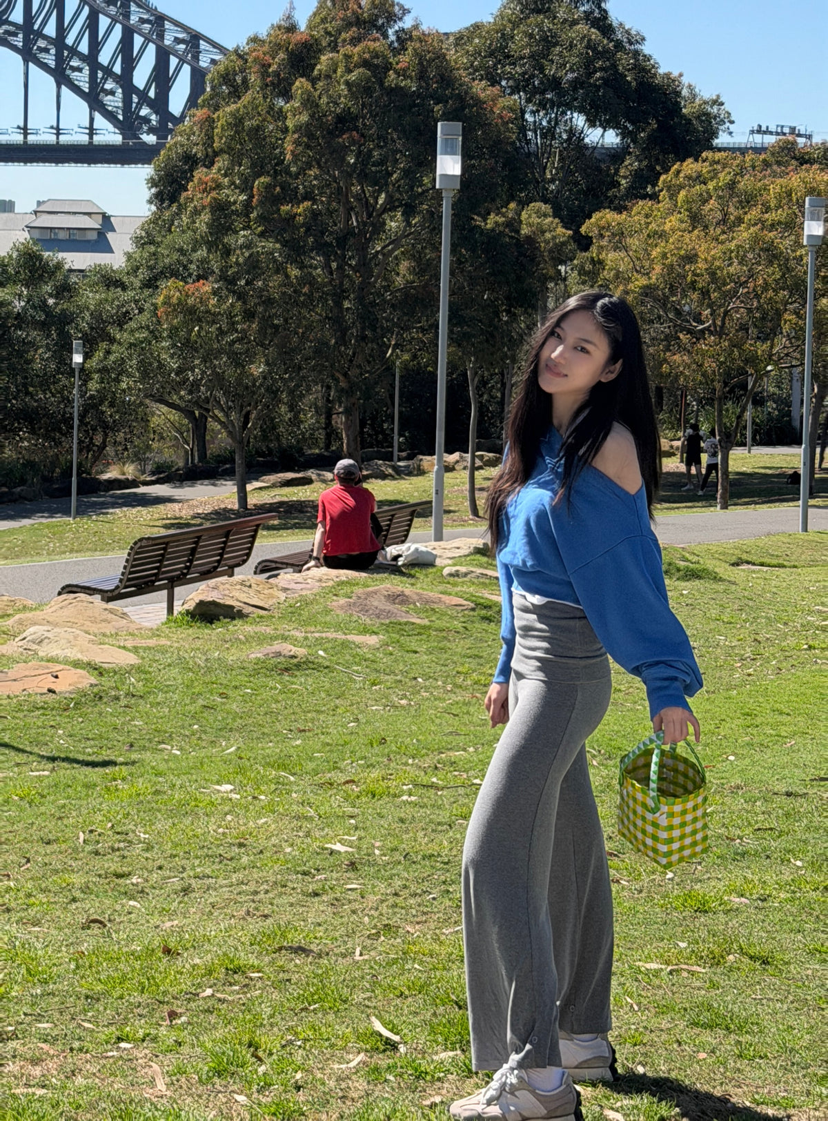 Outdoor Picnic & Paint Experience- barangaroo Reserve